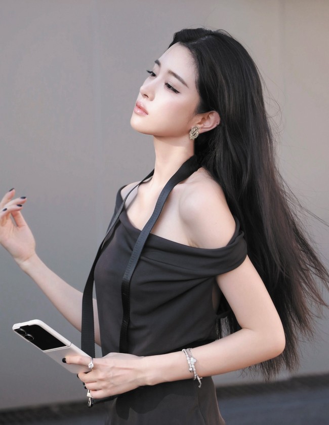 YSL Earring CE81605
