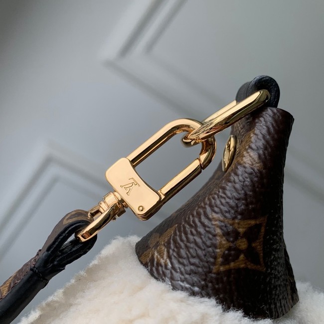 Louis Vuitton Pochette Mia M26245
