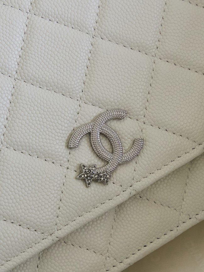 CHANEL Wallet On Chain AP3723 Cream