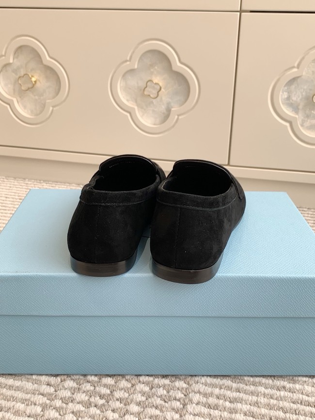 Prada leather loafers 87199-4
