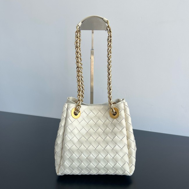 Bottega Veneta Small Parachute Chain 817175 Chalk