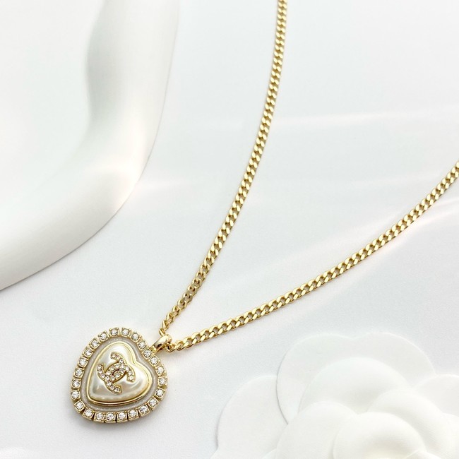 Chanel necklace CE81823