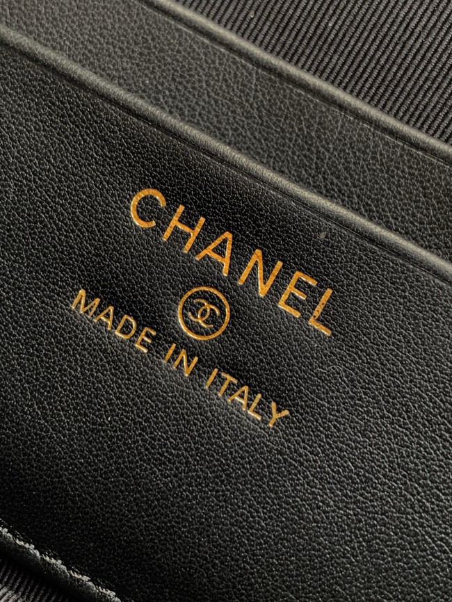 Chanel Vanity with Chain 26C AP4936 black