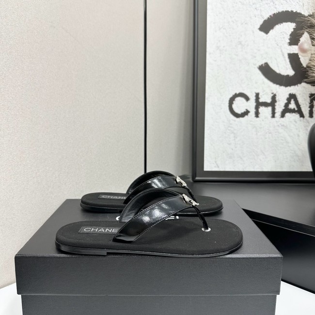 Chanel Thongs 21032-4