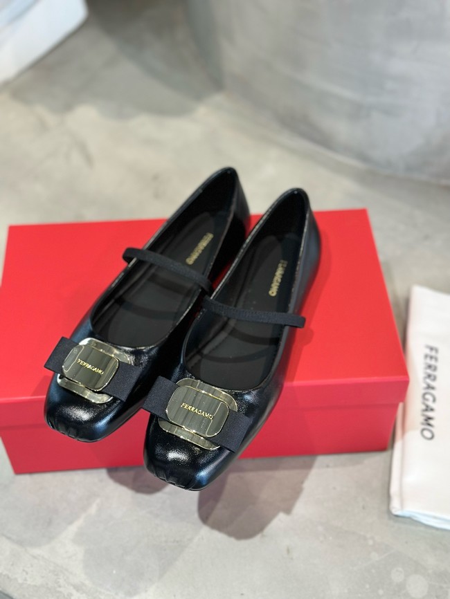 Ferragamo Flat shoes 21039-2