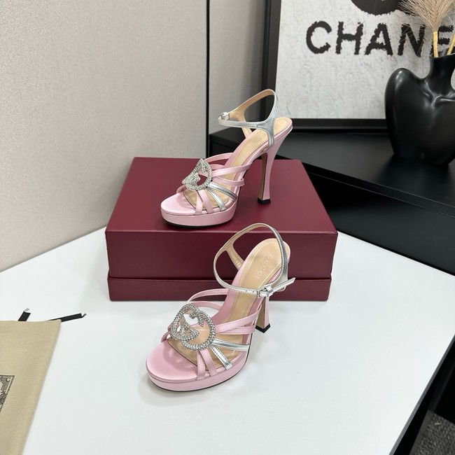 GUCCI Womens pump with crystal Interlocking G 21045-8