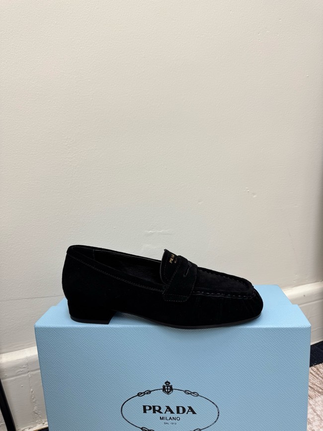 Prada Suede loafers 21071-3