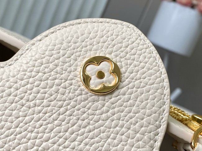 Louis Vuitton Capucines BB M26531 Cream