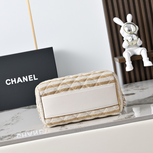 CHANEL Clutch With Chain AP4986 Beige & Light Beige