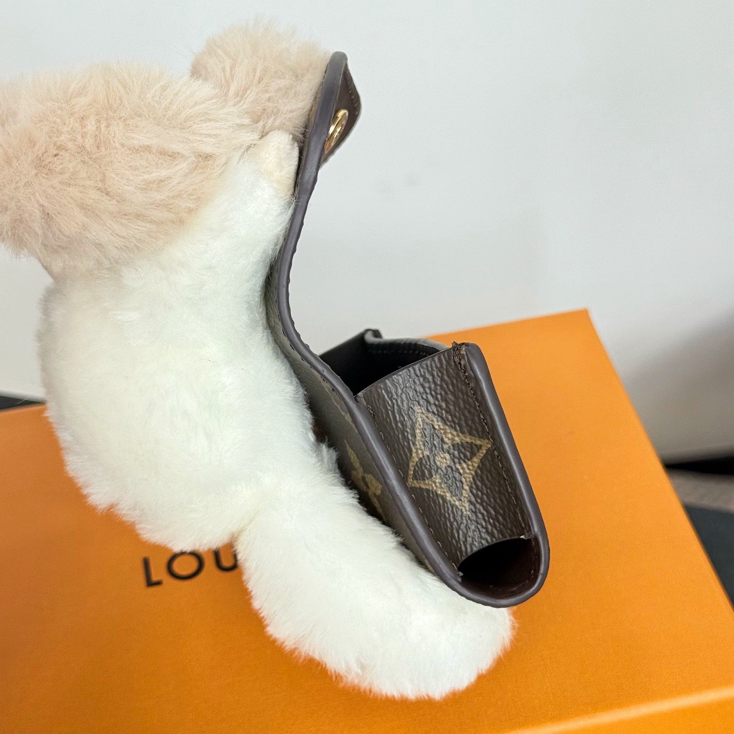 Louis Vuitton NEW Bag Charm M02603