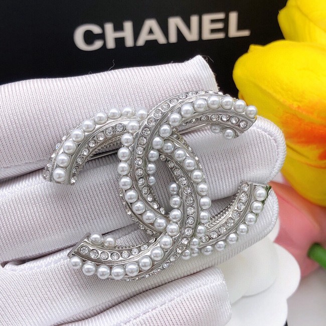 Chanel brooch CE81886