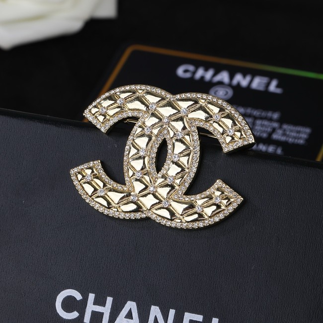 Chanel brooch CE81913