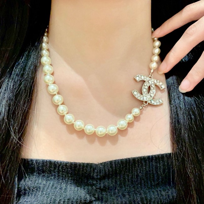 Chanel necklace CE81996