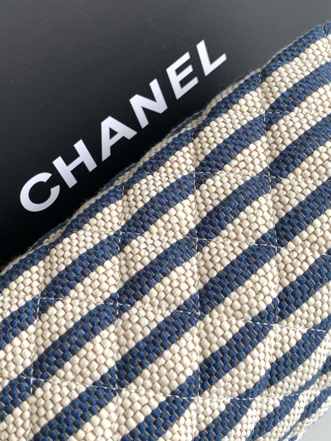 CHANEL Zipped Case AP4990 blue