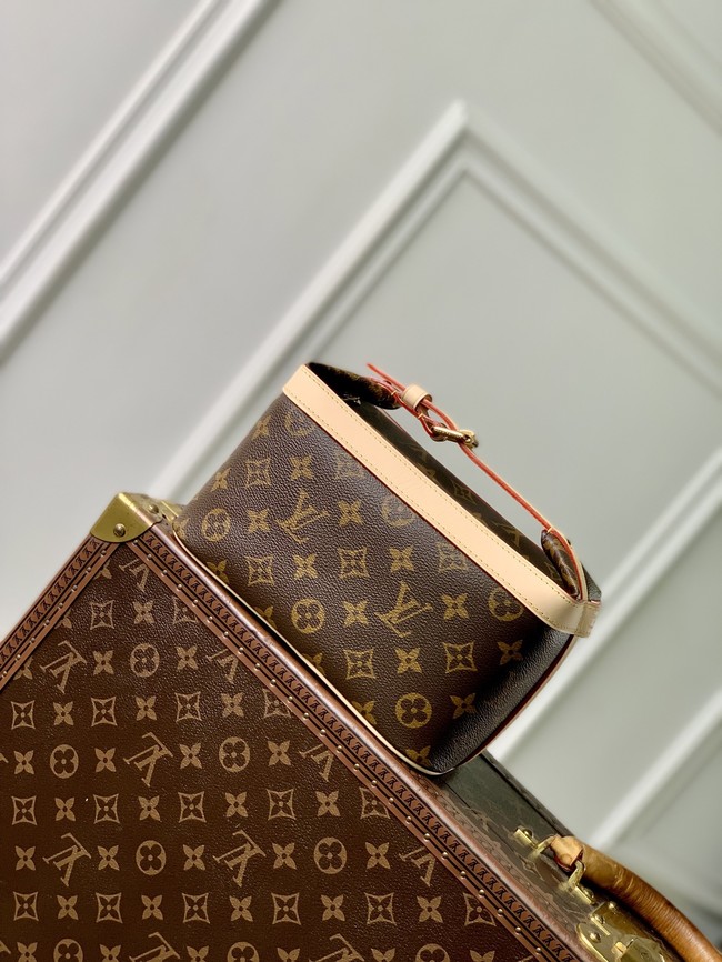 Louis Vuitton Cruiser Toiletry Bag M15350