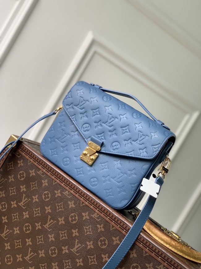 Louis Vuitton Pochette Metis M27357 blue