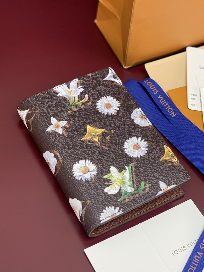 Louis Vuitton NEW Passport Cover M27548