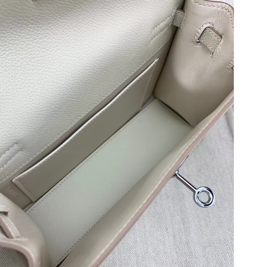 Hermes Kelly Danse Original Evercolor Leather 22CM KL22 Cream Silver-Tone Hermes Kelly Danse Original Evercolor Leather 22CM KL22 Cream Silver-Tone