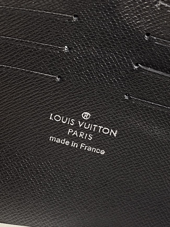Louis Vuitton clutch bag N61664-4