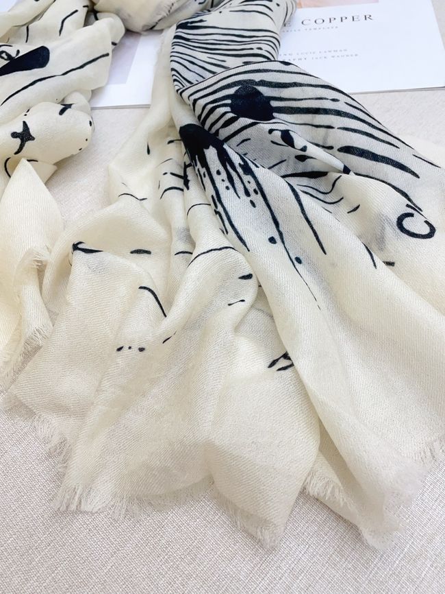 Chanel cashmere scarf AAC489-2