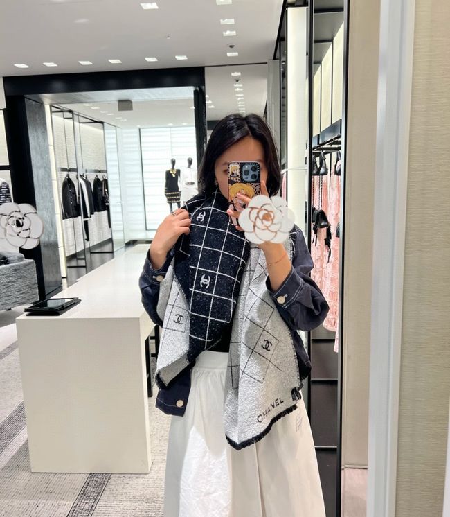 Chanel Cashmere Scarf AAC075-1