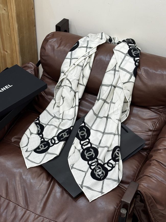 Chanel Wool and Silk Shawl AAC078-2 Chanel Wool and Silk Shawl AAC078-2