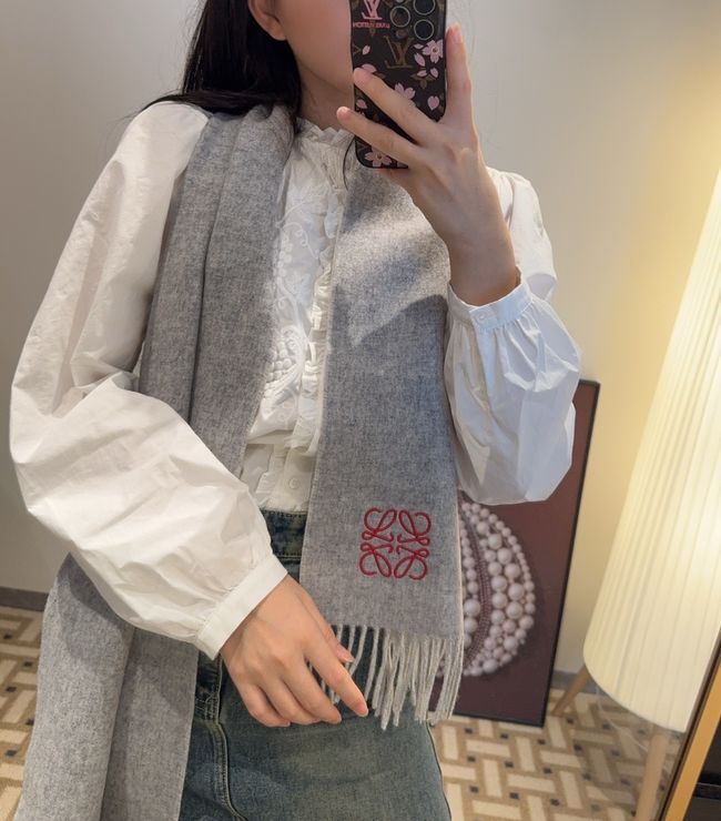 Loewe Cashmere scarf 0020-2