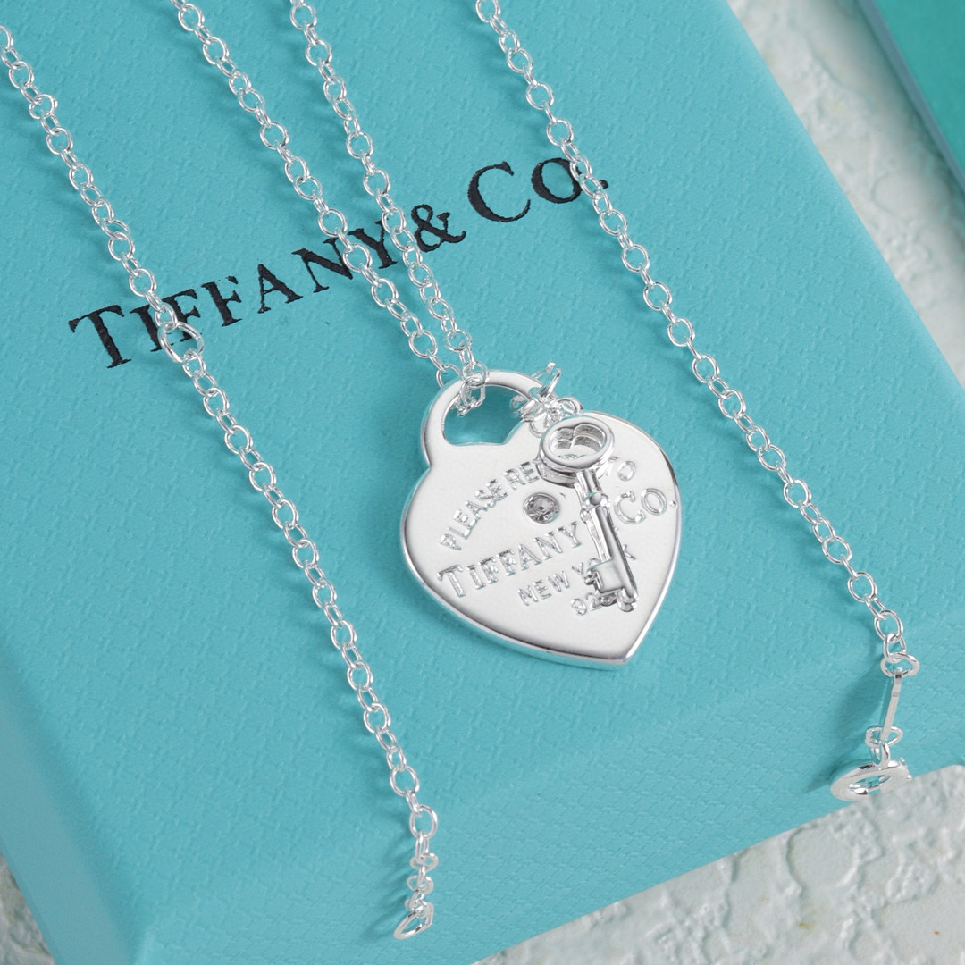 Tiffany Heart Tag and Key Necklace TF80765 
